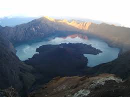  Pendakian ke Gunung Rinjani Ditutup Sementara Waktu