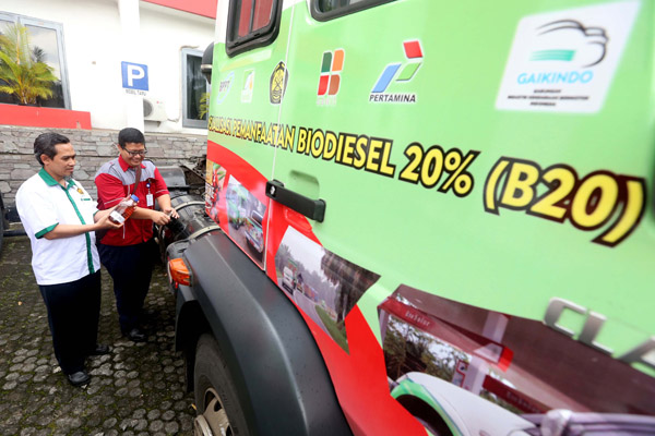  FOTO: Sosialisasi Pemanfaatan Bahan Bakar Biodiesel di Bandung