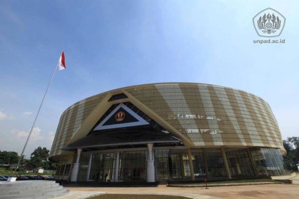  Rektor Unpad: Ikatan Alumni Harus Bermanfaat Untuk Masyarakat