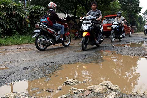  Dana Alokasi Khusus Perbaikan Jalan Kota Cirebon Rp96 Miliar