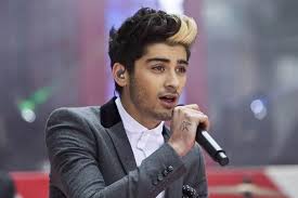  Gaya Rambut Baru Zayn Maik di Moment Valentine