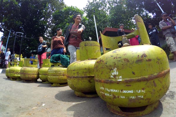  FOTO: Pemerintah Uji Coba Distribusi Tertutup LPG April