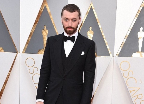  Lagu Sam Smith di Film \'Spectre\' Menangi Oscar