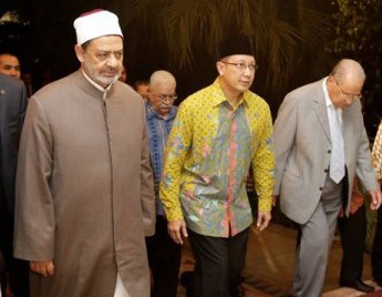  Fitnah Grand Syekh Al-Azhar, Akun Abu Aqila Dipolisikan Oleh Forum Alumni