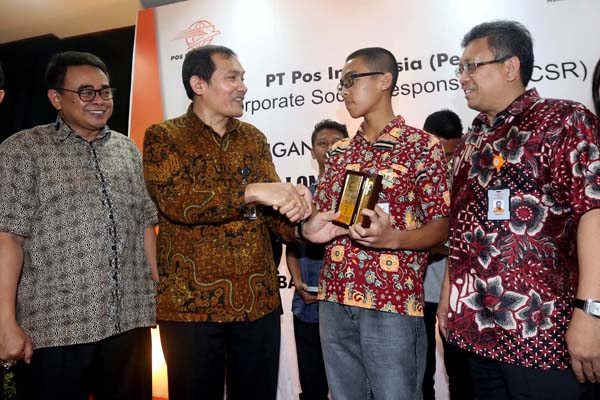  FOTO: Pos Indonesia Umumkan Pemenang Lomba Penulisan \"Generasi Melawan Korupsi\"