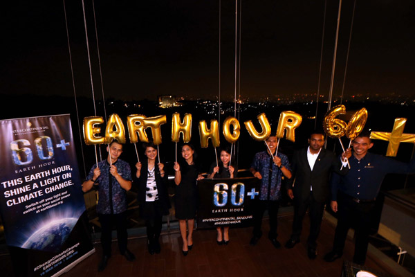  FOTO: Suasana Earth Hour Di InterContinental Bandung Dago Pakar