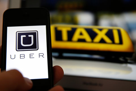  Aher Yakin Demo Taksi Online Tidak Akan Terjadi di Bandung