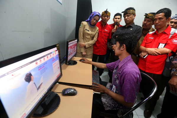  FOTO: Sentuhan Kampung UKM Digital di Sentra Topi Rahayu Kabupaten Bandung