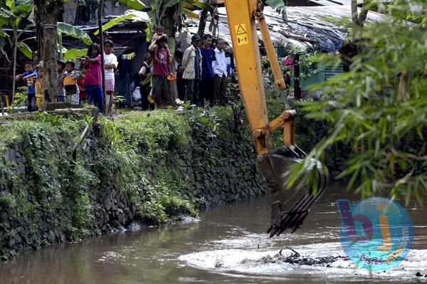  May Day, Buruh Pilih Bersihkan Citarum