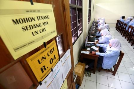  Baru Satu Sekolah di Kota Cirebon yang UN Berbasis Komputer