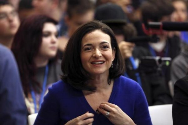  Eksekutif Facebook Sheryl Sandberg Salut Dengan Ibu Tunggal