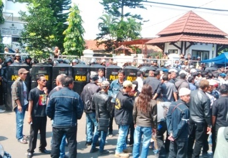  Kantor Disnak Jabar Dieksekusi PN Bandung