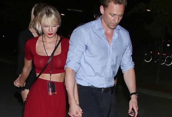  Taylor Swift Segera Kenalkan Tom Hiddleston ke Orangtuanya