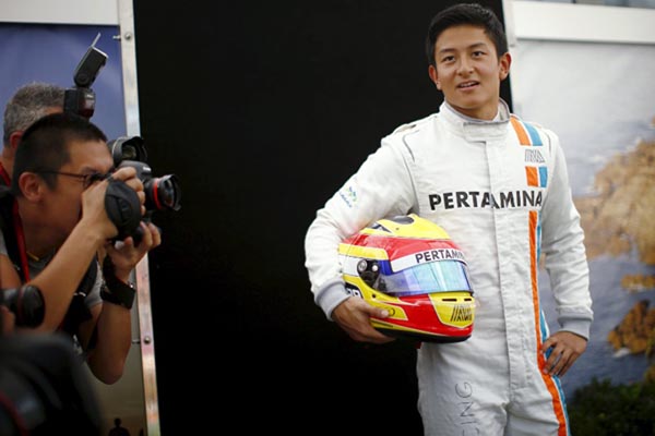  Rio Haryanto Rayakan Lebaran Di Inggris