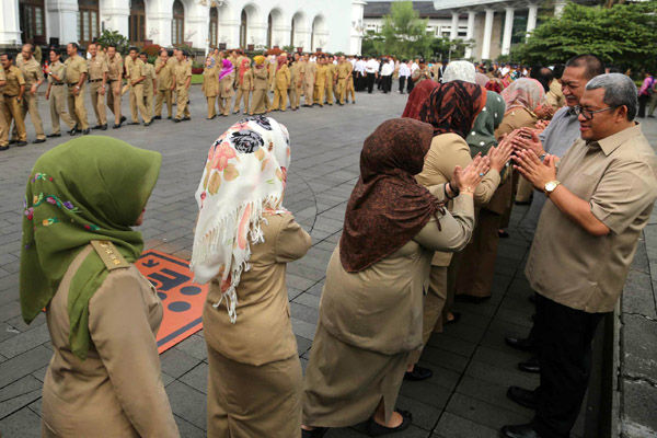  FOTO: Hari Pertama Kerja Pasca Libur Lebaran, Tingkat Kehadiran PNS Pemprov Jabar Capai 100%