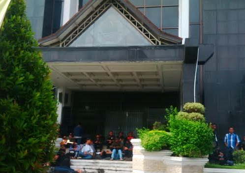  Eksekusi Kantor Disnak Masih Sepi