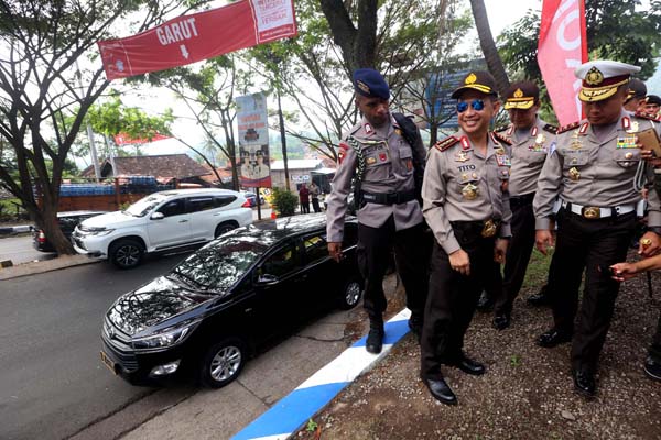  FOTO: Kapolri Pantau Jalur Selatan Nagreg