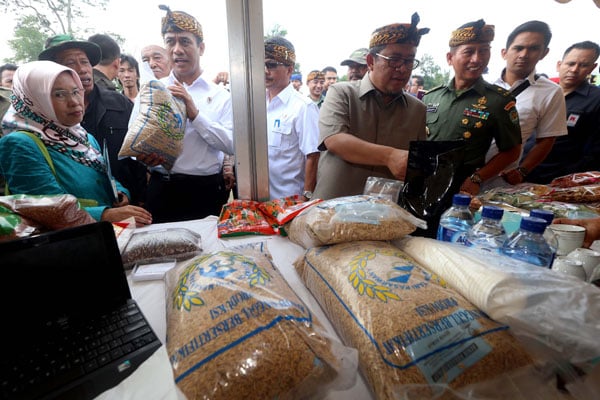  FOTO: Mentan Yakin Produktivitas Tanam Jabar Akan Meningkat