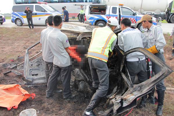  KECELAKAAN MAUT CIANJUR: Terjepit 2 Jam, Supir Truk Berhasil Diselamatkan