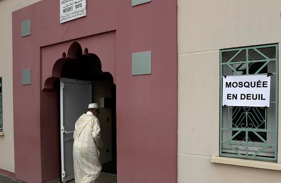  Prancis Tutup 20 Masjid Yang Dianggap Penyebar Paham Radikal
