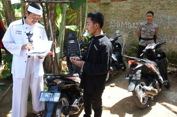  Bandel Bawa Motor, Bupati Purwakarta Pecat Siswa Ini