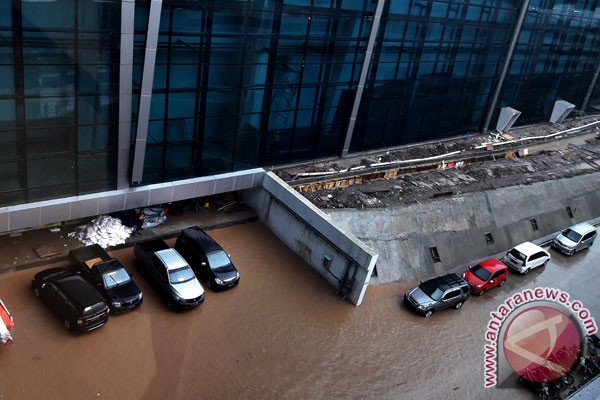  YLKI Minta Drainase Terminal 3 Bandara Soekarno-Hatta Diaudit