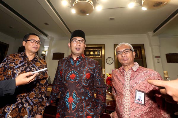  FOTO: Pemkot Bandung Terima Penghargaaan Smart City Nusantara dari Telkom Indonesia