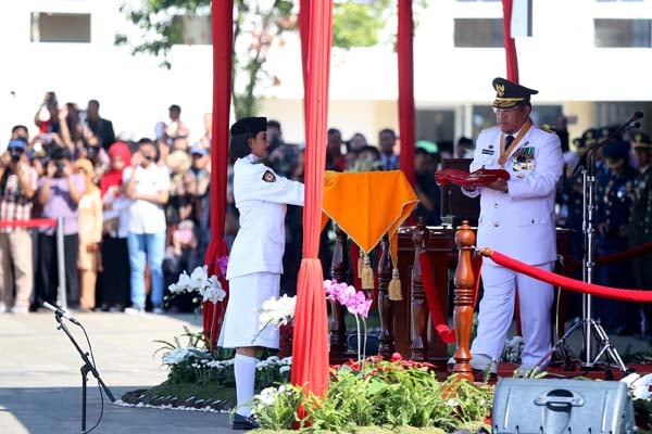  FOTO: Upacara 17 Agustus di Lapangan Gasibu Berlangsung Khidmat