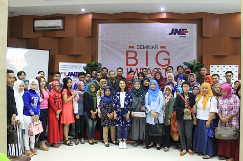  JNE Dorong Kinerja UMKM Subang di Pasar Online