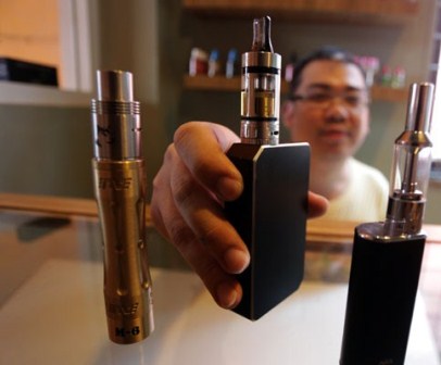  Polandia Perketat Penjualan Rokok Elektronik