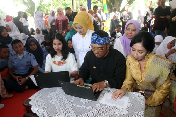  FOTO: Tantangan Berbagi Buku untuk Tunanetra di Bandung