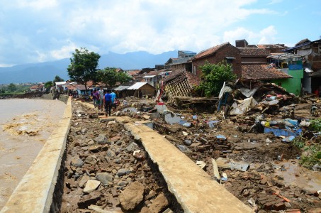  Banjir Bandang, Dinkes Jabar Bantu Pasok Obat-Obatan ke RSUD Garut