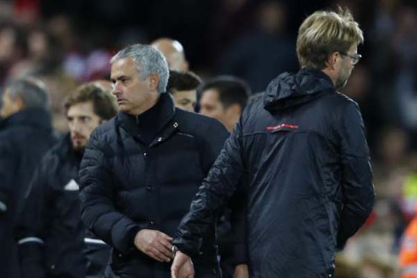  Liverpool dan United Berakhir Kacamata