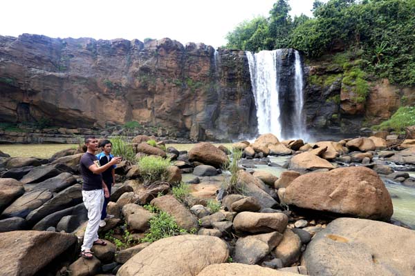  CSR Kelas Global Ala Bio Farma di Geopark Ciletuh Sukabumi