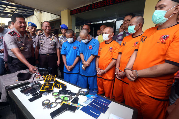  FOTO: Polisi Ungkap Sindikat Pencurian Kontainer yang Biasa Beraksi di Tol Cipali