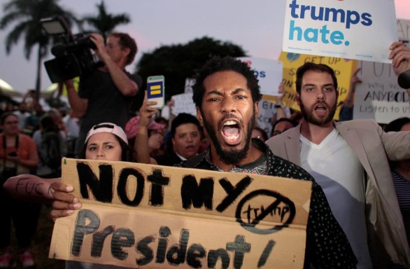  Demo Menolak Donald Trump Sebagai Presiden Terus Berlanjut