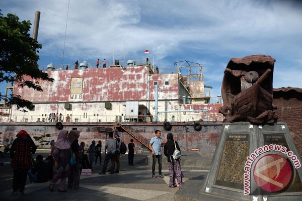  Situs Tsunami Aceh Undang Perhatian Wisatawan Asing