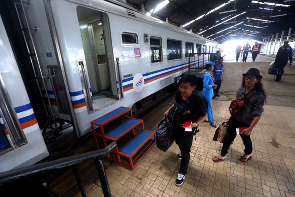  FOTO: Persiapan Angkutan Natal dan Tahun Baru, Daop 2 Bandung Siagakan 27 Lokomotif