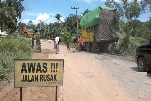  Proyek Tol Soroja Dituding Pemicu Jalan Margaasih Rusak