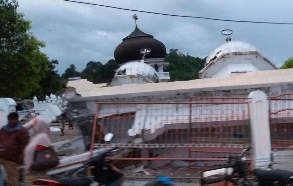  Gempa Aceh: Presiden Utus Teten Masduki Tinjau Lokasi Gempa