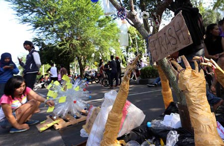  Lagi, Kota Cirebon Jadi Lautan Sampah