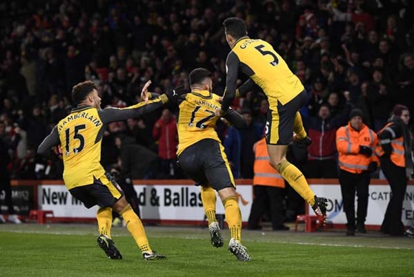  Hasil Liga Inggris: Tertinggal 0-3, Akhirnya Arsenal vs Bournemouth 3-3