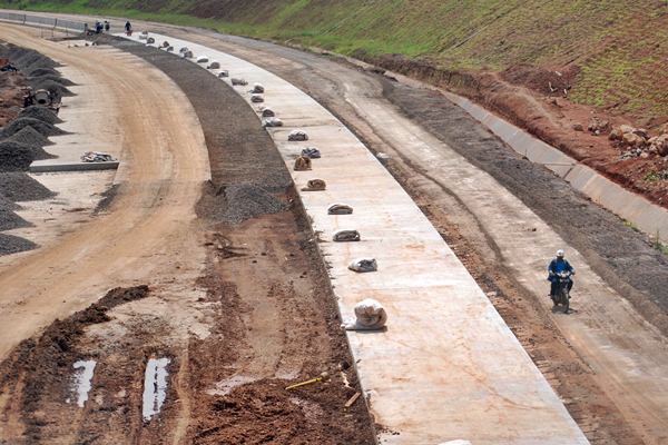  Proyek Jalan Tol Bawen - Salatiga Selesai Akhir Januari 2017