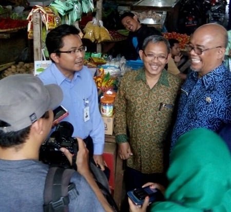  TPID Kota Cirebon Blusukan Ke Pasar Tradisional