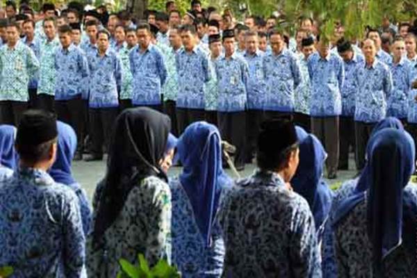  Ratusan PNS Pemprov Sumbar Bidang Pendidikan Belum Gajian