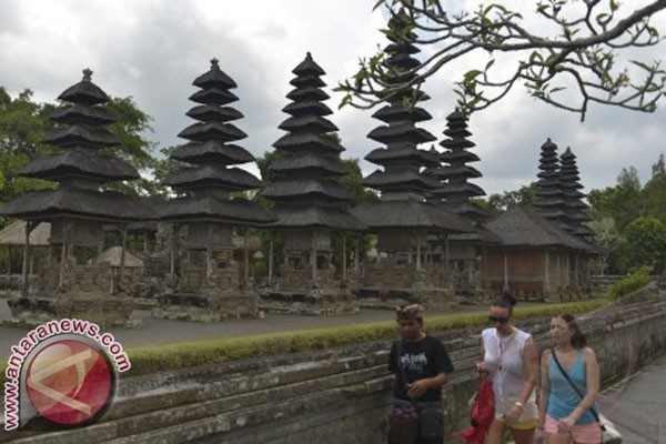  Sesuaikan Dinamika, Pemprov Bali Usulkan Perubahan 3 Perda