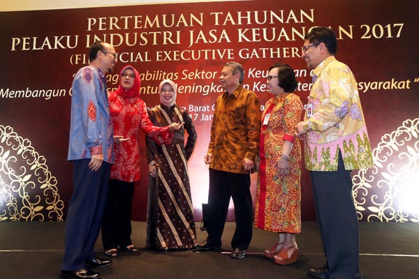  FOTO: Peningkatan Kesejahtaraan Masyarakat, OJK Dorong Kontribusi Industri Jasa Keuangan