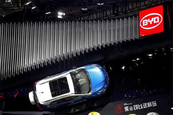  BYD Siap Masuk Pasar Mobil Listrik di AS