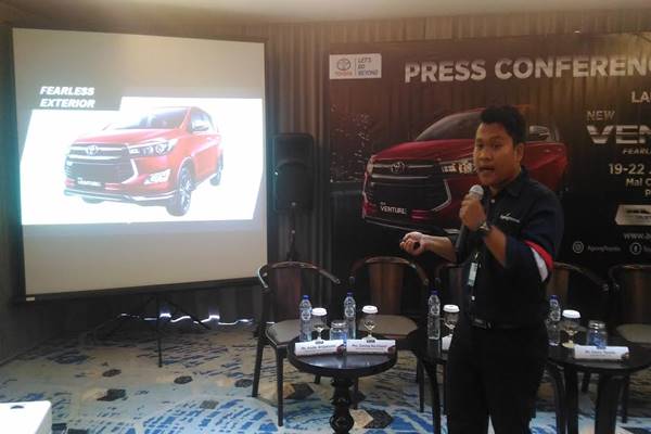  Toyota New Venturer Diluncurkan, Ini Perbedaannya dengan Innova