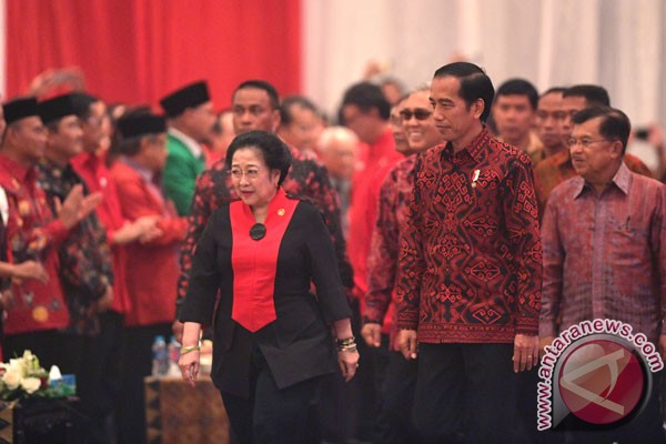  Jokowi Hadiri Perayaan Ultah Megawati